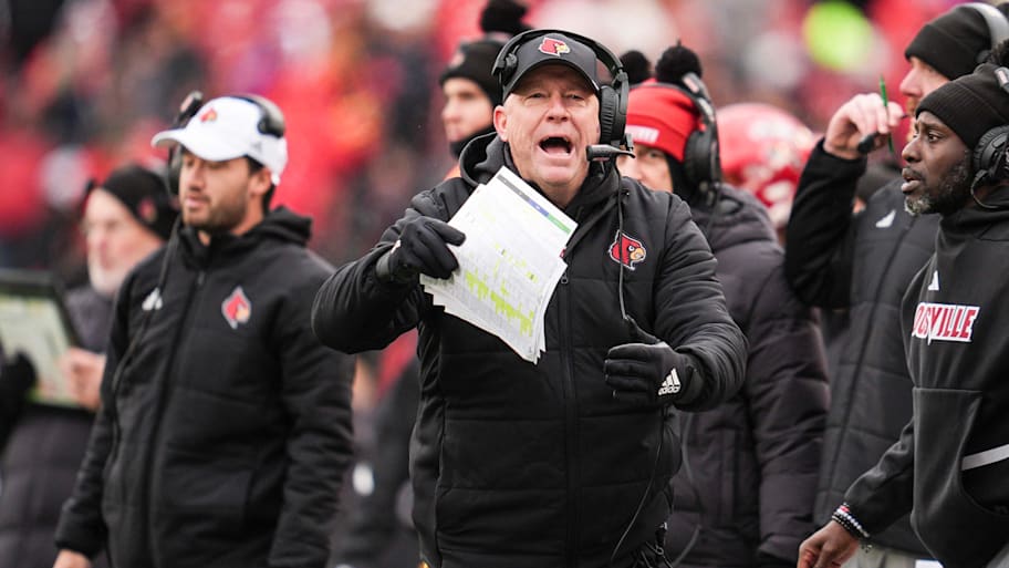 Louisville head coach Jeff Brohm on the sidelines.