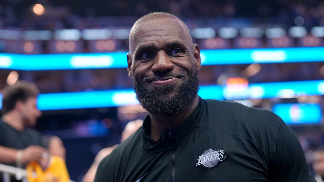 Apr 9, 2026; San Francisco, California, USA; Los Angeles Lakers forward LeBron James (23) walks off the court after the game against the Golden State Warriors at the Chase Center. Mandatory Credit: Cary Edmondson-Imagn Images
