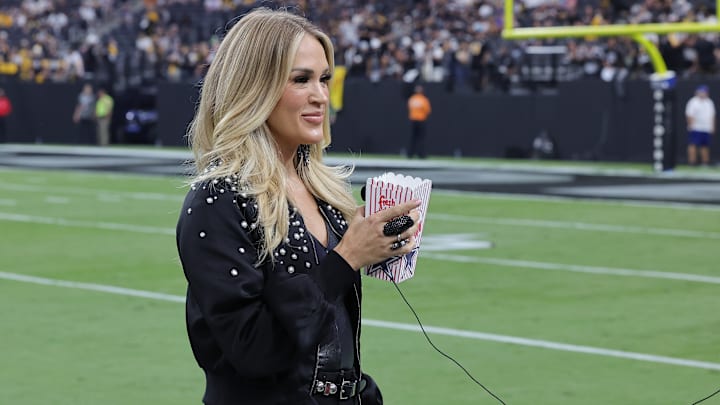 Carrie Underwood NFL Sunday Night Football