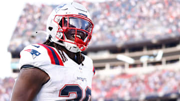 New England Patriots v Tennessee Titans