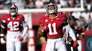 Nov 16, 2024; Tuscaloosa, AL, USA; Alabama Crimson Tide linebacker Jihaad Campbell (11) celebrates after sacking Mercer quarterback Whitt Newbauer (8) at Bryant-Denny Stadium. Mandatory Credit: Gary Cosby Jr.-Tuscaloosa News