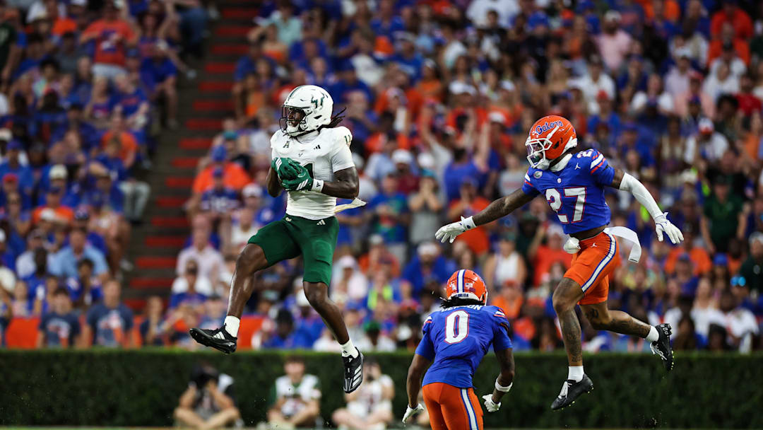 Receiver Keshaun Singleton is the latest USF player expected to enter the Transfer Portal Receiver Keshaun Singleton is the latest USF player expected to enter the Transfer Portal