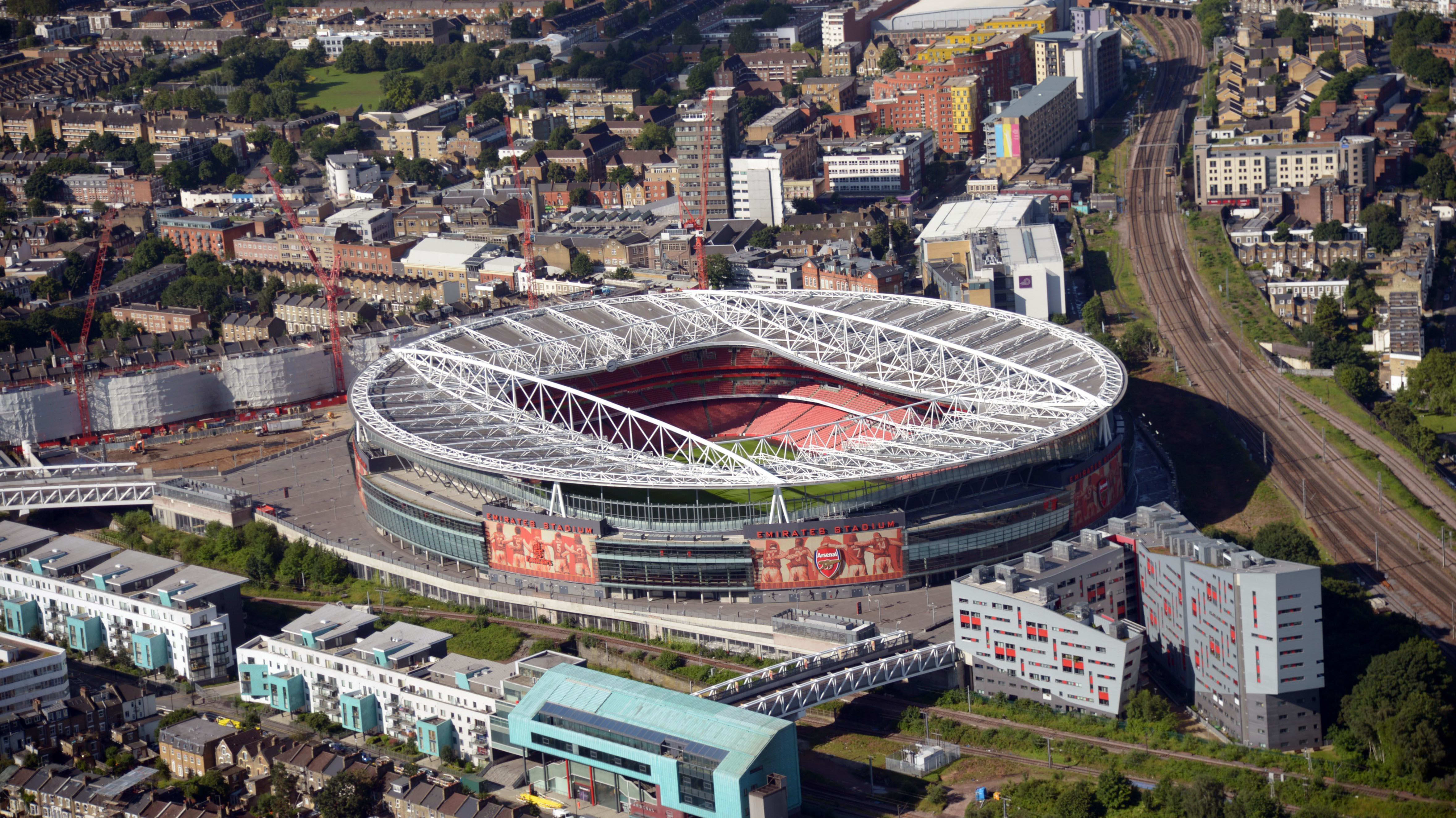 Emirates Stadium, Arsenal, Champions League