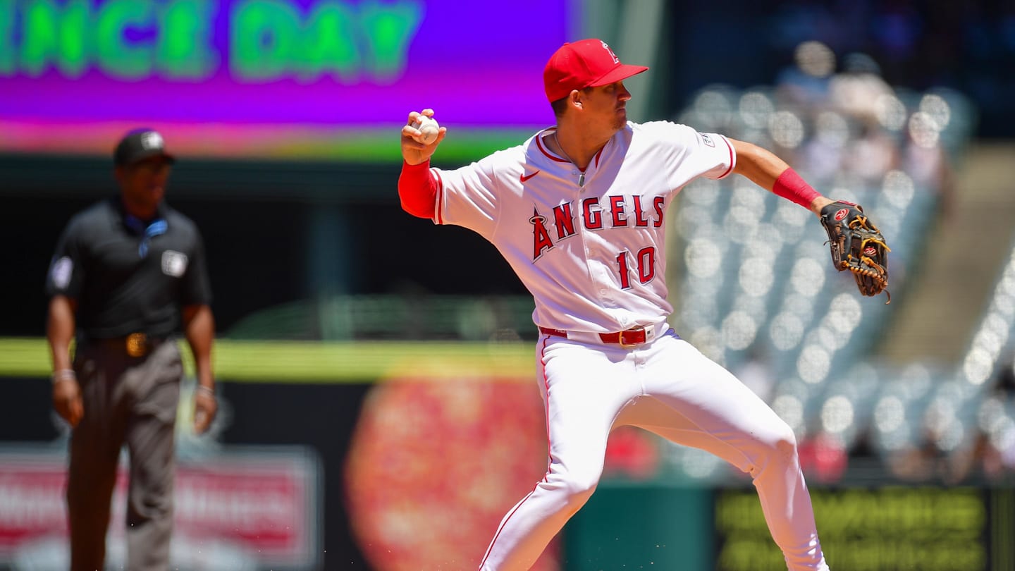 Detroit Tigers Sign Veteran Infielder Kevin Newman to Triple-A Toledo