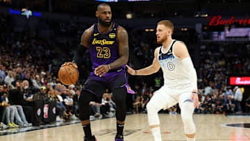 LeBron James, Donte DiVincenzo