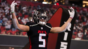 Carolina Panthers v Atlanta Falcons