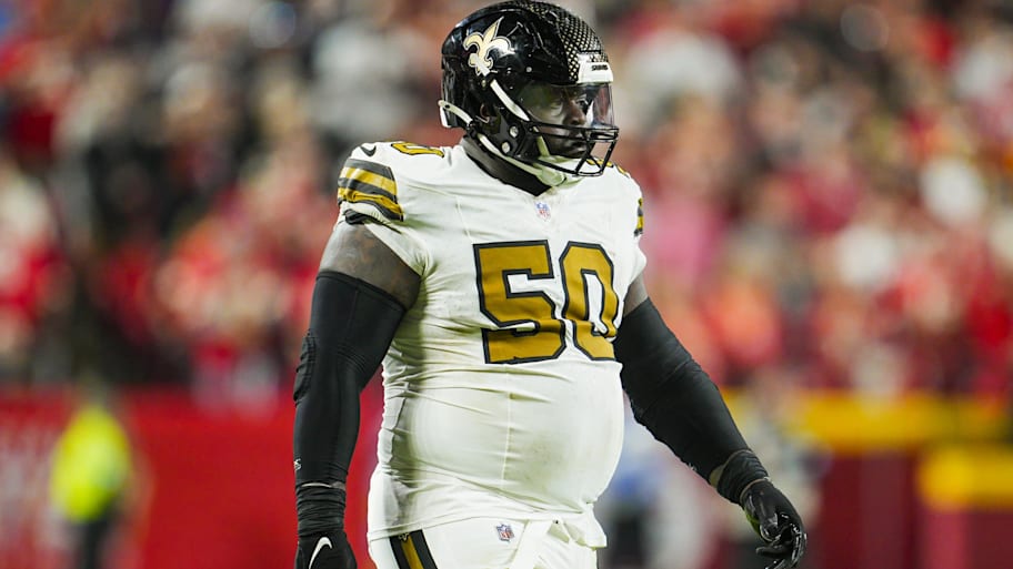 New Orleans Saints traded defensive tackle Khalen Saunders to the Jacksonville Jaguars | Jay Biggerstaff-Imagn Images
