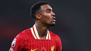 R. Gravenberch - Liverpool