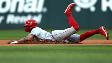 Los Angeles Angels v Texas Rangers