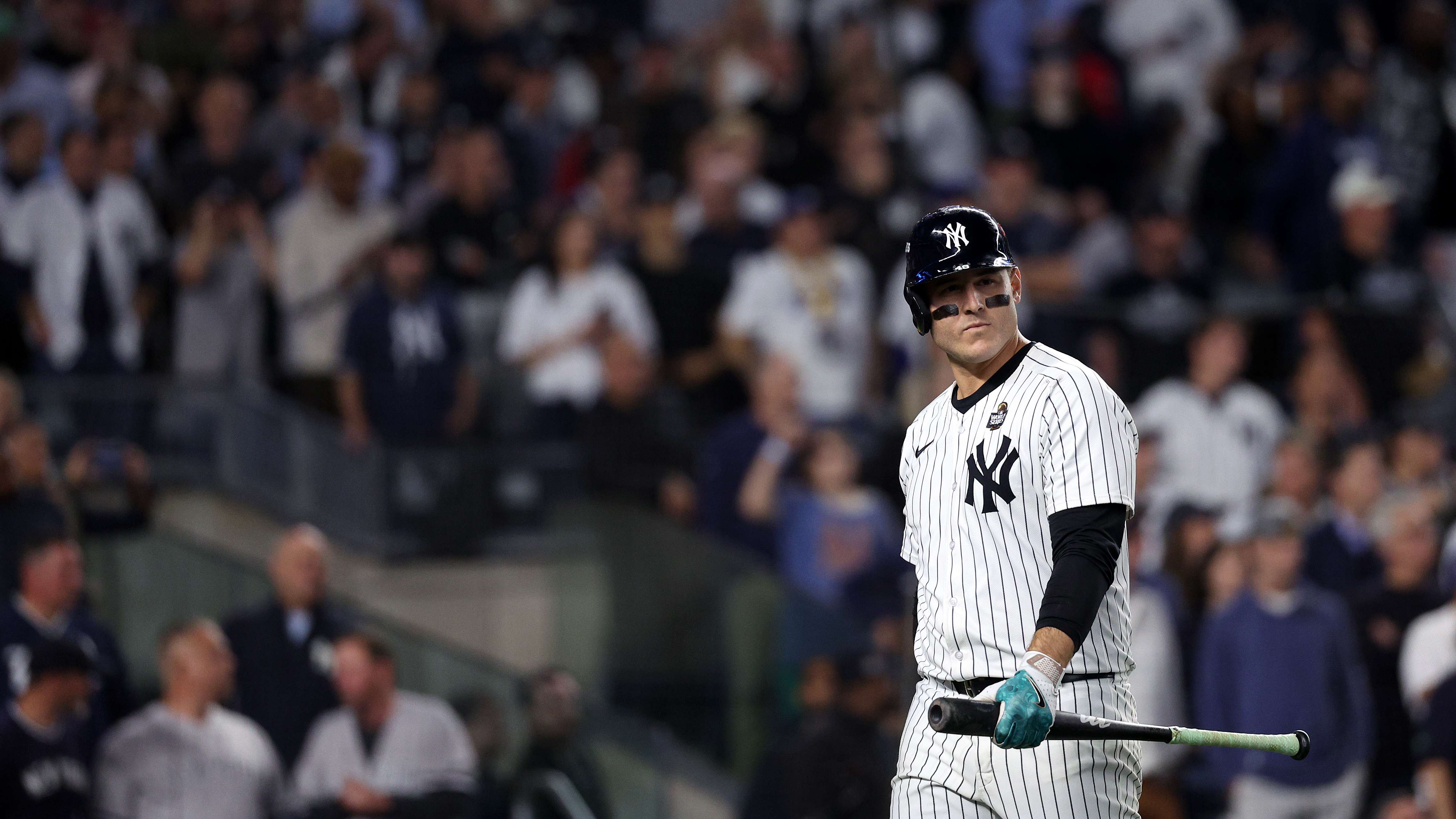 Former Yankees who remain unsigned with 2025 spring training approaching