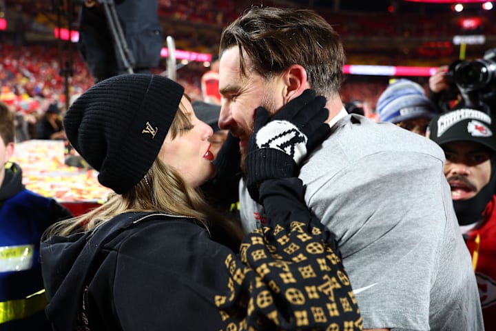 Travis Kelce, Taylor Swif