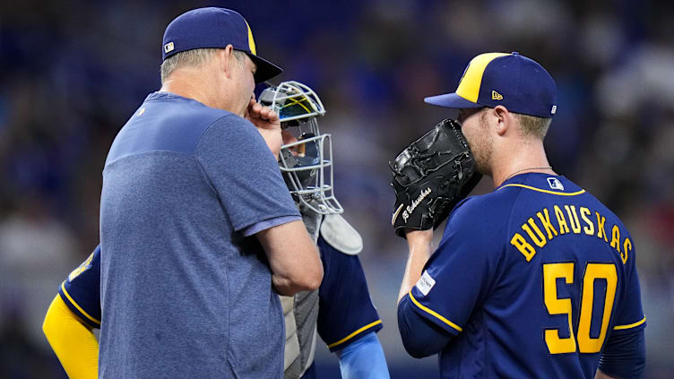 Milwaukee Brewers v Miami Marlins