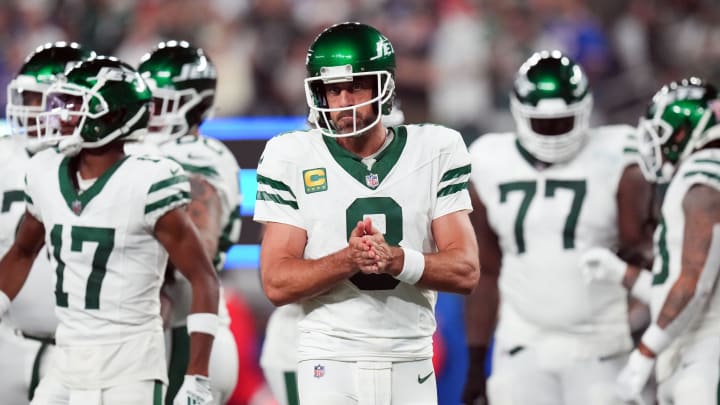 New York Jets QB Aaron Rodgers during the 2023 season opener.