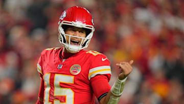 The Kansas City Chiefs and quarterback Patrick Mahomes are favored on Sunday.