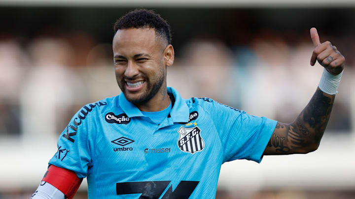 Neymar pourrait se relancer en Europe. Neymar pourrait se relancer en Europe.