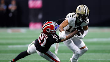 Chris Olave brings in a reception