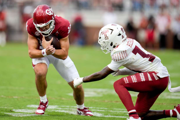 Oklahoma quarterback Jackson Arnold