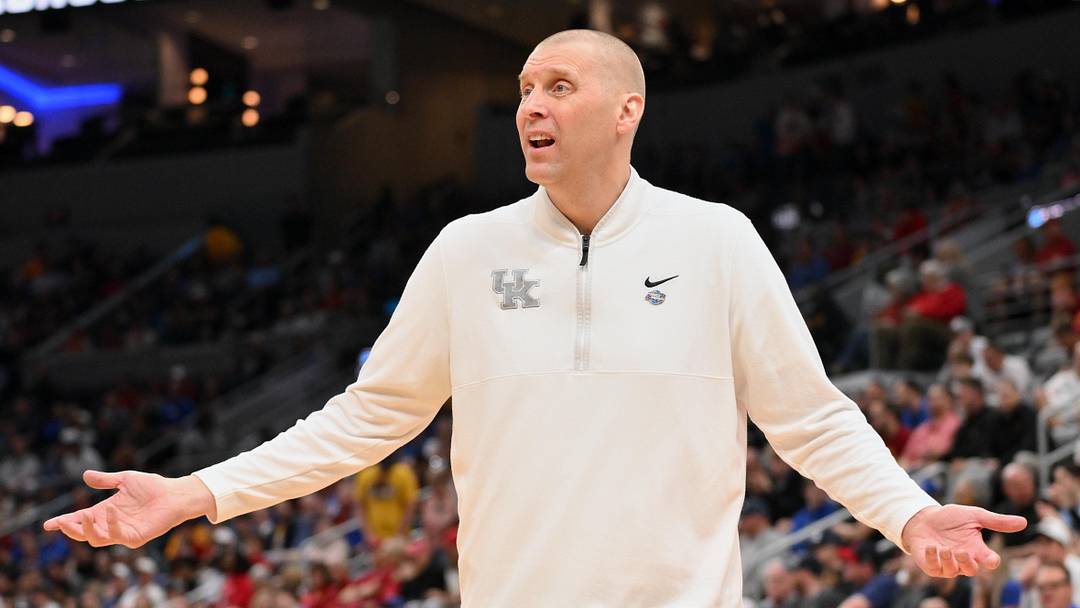 Mar 20, 2026; St. Louis, MO, USA; Kentucky Wildcats head coach Mark Pope reacts against the Santa Clara Broncos during the first half of a first round game of the men's 2026 NCAA Tournament at Enterprise Center. Mandatory Credit: Jeff Curry-Imagn Images