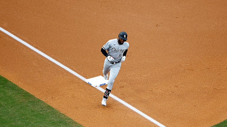 Chicago White Sox v Los Angeles Dodgers