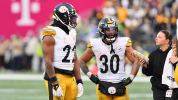 Pittsburgh Steelers running back Najee Harris (22) and Pittsburgh Steelers running back Jaylen Warren (30) 