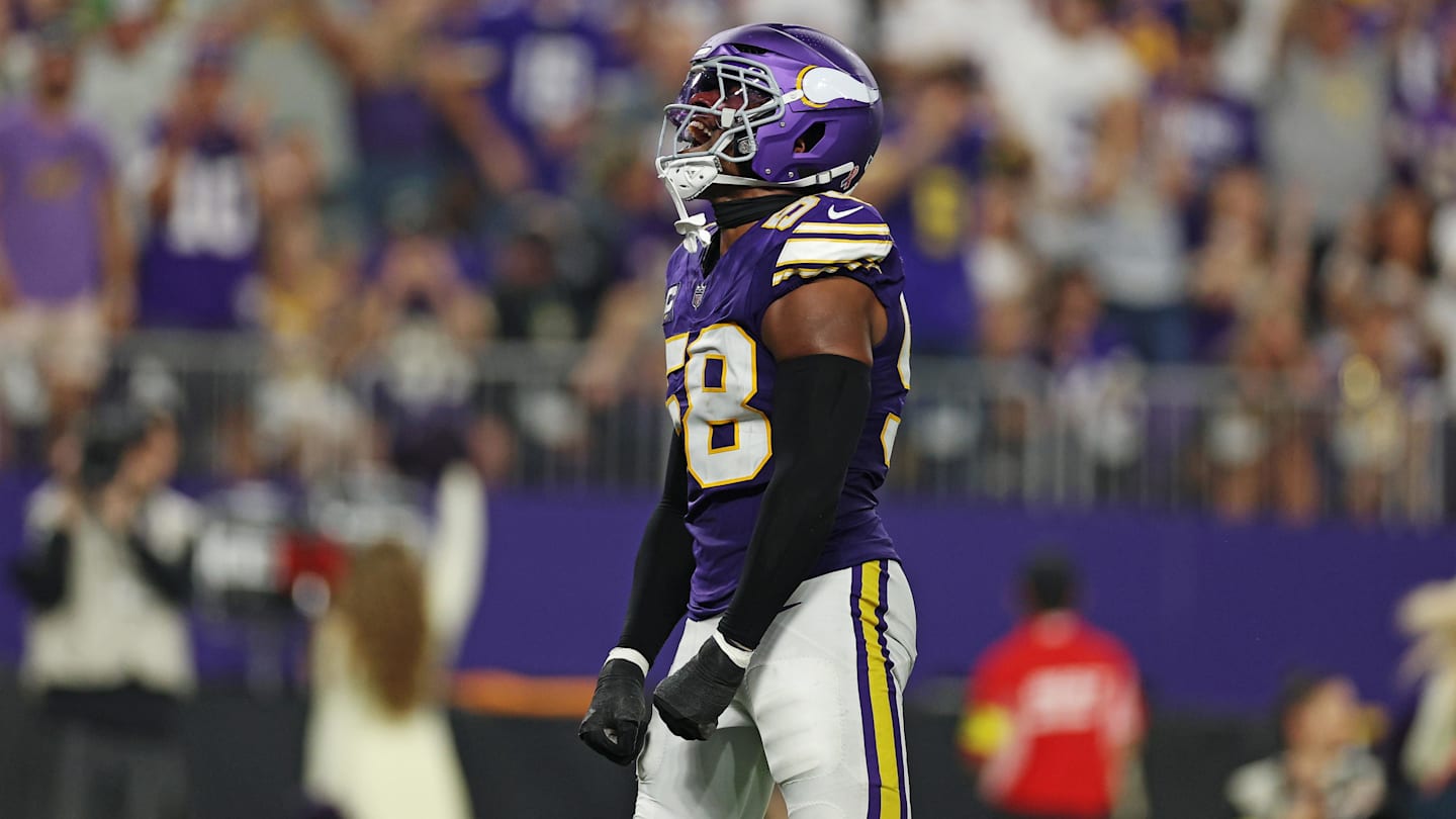 Vikings defensive star added to Thursday’s injury report pre-Eagles