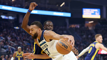 Minnesota Timberwolves v Golden State Warriors