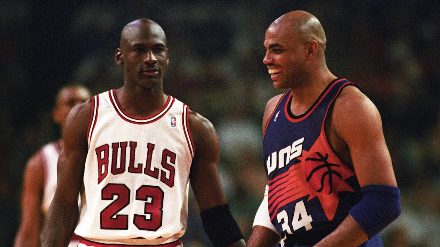 Charles Barkley Reveals Why Lakers’ LeBron James Isn’t Like Kobe Bryant, Michael Jordan