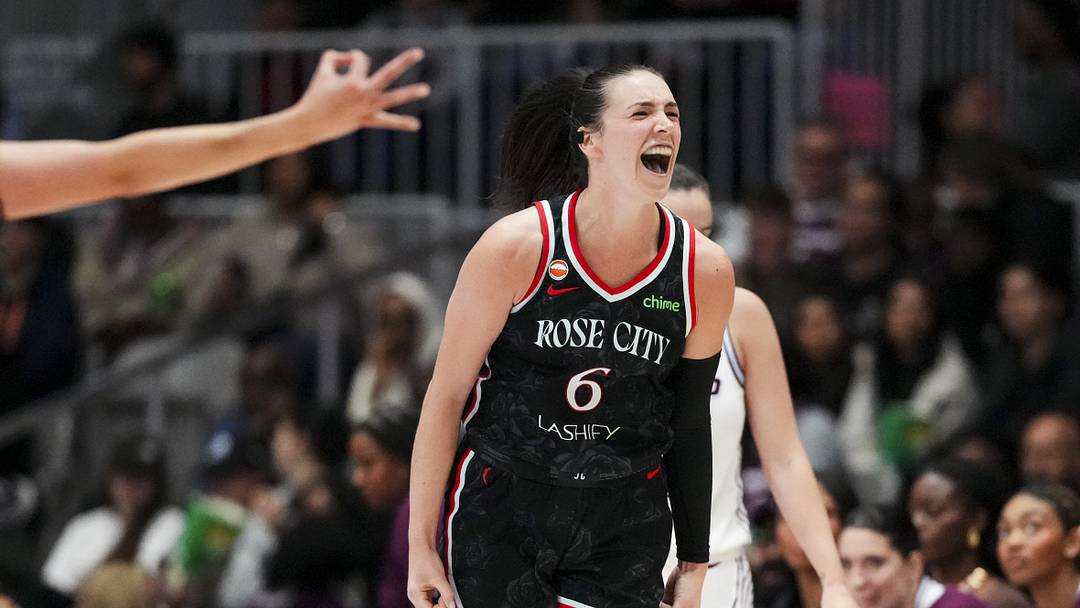 May 23, 2026; Toronto, Ontario, CAN; Portland Fire forward Bridget Carleton (6) celebrates after scoring against the Toronto Tempo during the second half at Coca-Cola Coliseum. Mandatory Credit: Kevin Sousa-Imagn Images