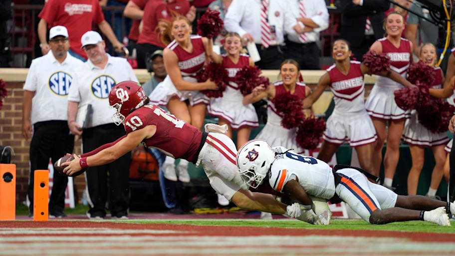 Oklahoma Sooners quarterback John Mateer
