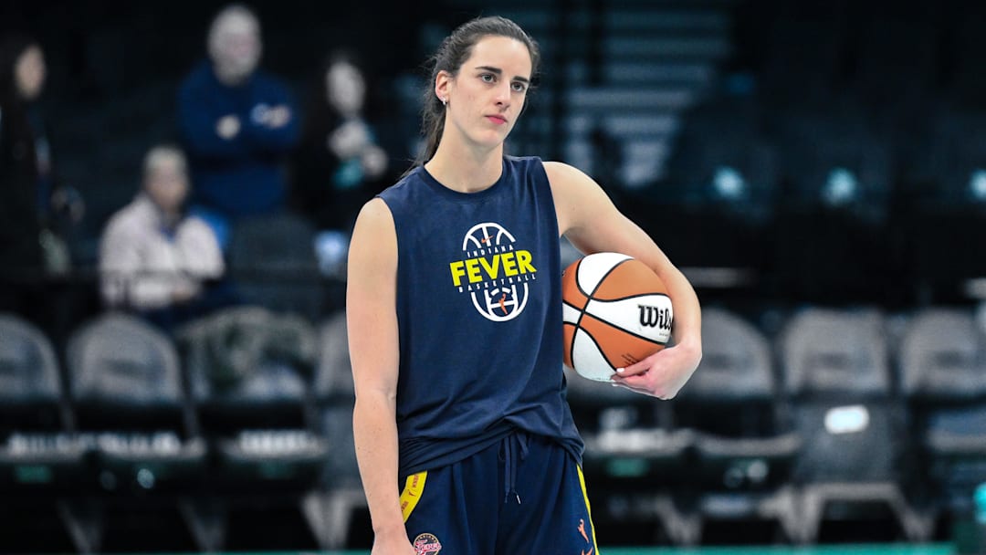 Apr 25, 2026; Brooklyn, NY, USA; Indiana Fever guard Caitlin Clark (22) warms up before a game against the New York Liberty at Barclays Center. Mandatory Credit: John Jones-Imagn Images