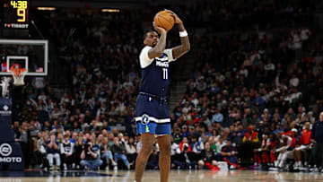 Los Angeles Clippers v Minnesota Timberwolves