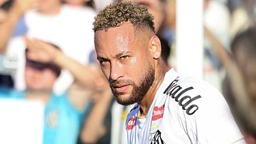 Neymar tenta ajudar Santos a crescer na temporada Neymar tenta ajudar Santos a crescer na temporada