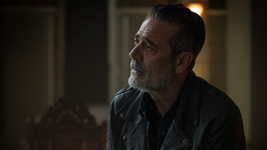 Jeffrey Dean Morgan as Negan - The Walking Dead: Dead City _ Season 2, Episode 6 Jeffrey Dean Morgan as Negan - The Walking Dead: Dead City _ Season 2, Episode 6