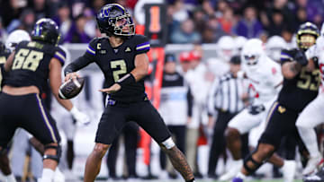 Oct 10, 2025; Seattle, Washington, USA; Washington Huskies quarterback Demond Williams Jr. (2) prepares to throw the ball during the first half against the Rutgers Scarlet Knights  at Husky Stadium. Mandatory Credit: Kevin Ng-Imagn Images