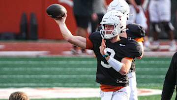 Quinn Ewers, Texas football