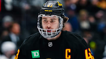 Tampa Bay Lightning v Vancouver Canucks