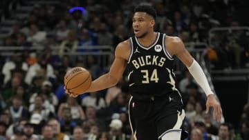 New York Knicks v Milwaukee Bucks