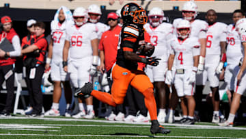 Oklahoma State Cowboys running back Rodney Fields Jr. (20) runs to the end zone to score a touchdown after a reception during a college football game between the Oklahoma State Cowboys (OSU) and the Houston Cougars at Boone Pickens Stadium in Stillwater, Okla., Saturday, Oct. 11, 2025.