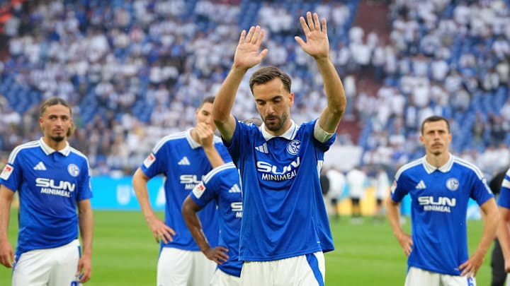 Symbolbild einer S04-Horror-Saison Symbolbild einer S04-Horror-Saison