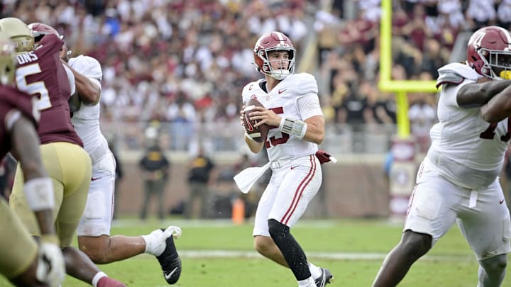 Clemson Tigers quarterback Chris Denson looks to pass the ball against the Florida State Seminoles during the second half Clemson Tigers quarterback Chris Denson looks to pass the ball against the Florida State Seminoles during the second half