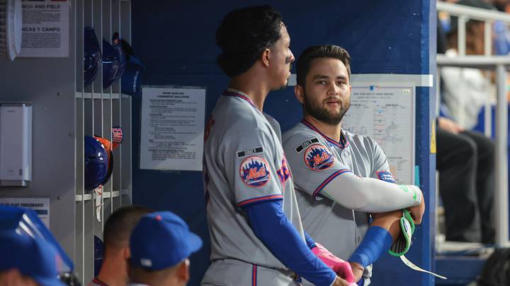May 23, 2026; Miami, Florida, USA; New York Mets shortstop Bo Bichette (19) speaks to first baseman Mark Vientos (27) after this at bat against the Miami Marlins during the sixth inning at loanDepot Park. Mandatory Credit: Sam Navarro-Imagn Images