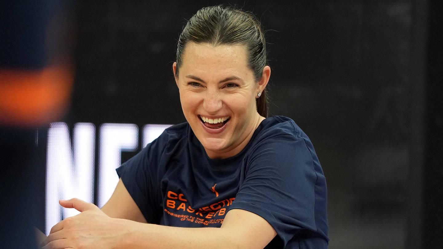 Sun Forward Haley Peters Exhibiting Impressive Showings Overseas This ...