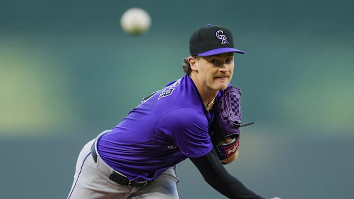 Apr 22, 2025; Kansas City, Missouri, USA; Colorado Rockies starting pitcher Ryan Feltner (18) pitches against the Kansas City Royals at Kauffman Stadium. Apr 22, 2025; Kansas City, Missouri, USA; Colorado Rockies starting pitcher Ryan Feltner (18) pitches against the Kansas City Royals at Kauffman Stadium.