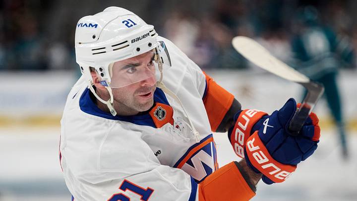 Mar 8, 2025; San Jose, California, USA; New York Islanders center Kyle Palmieri (21) warms up before the game against the San Jose Sharks at SAP Center at San Jose. Mandatory Credit: Robert Edwards-Imagn Images Mar 8, 2025; San Jose, California, USA; New York Islanders center Kyle Palmieri (21) warms up before the game against the San Jose Sharks at SAP Center at San Jose. Mandatory Credit: Robert Edwards-Imagn Images