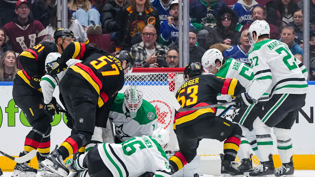 Dallas Stars v Vancouver Canucks