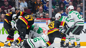 Dallas Stars v Vancouver Canucks