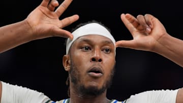 Philadelphia 76ers v Milwaukee Bucks