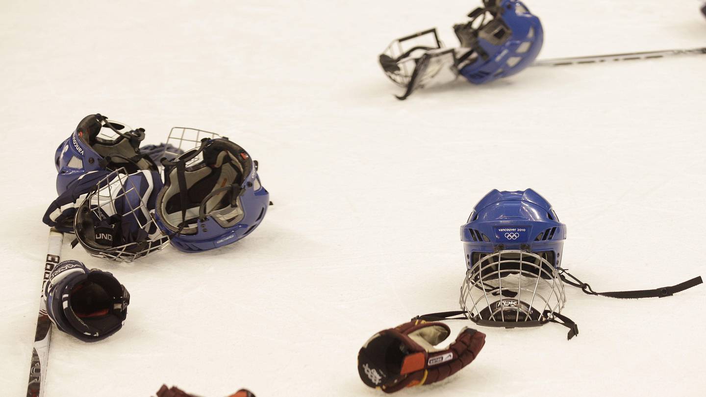 Army West Point Black Knights Men’s Hockey Sweeps Robert Morris Series