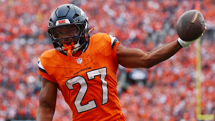 Tennessee Titans v Denver Broncos