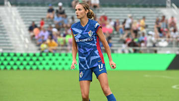 North Carolina Courage midfielder Dani Weatherholt (17) at WakeMed Soccer Park